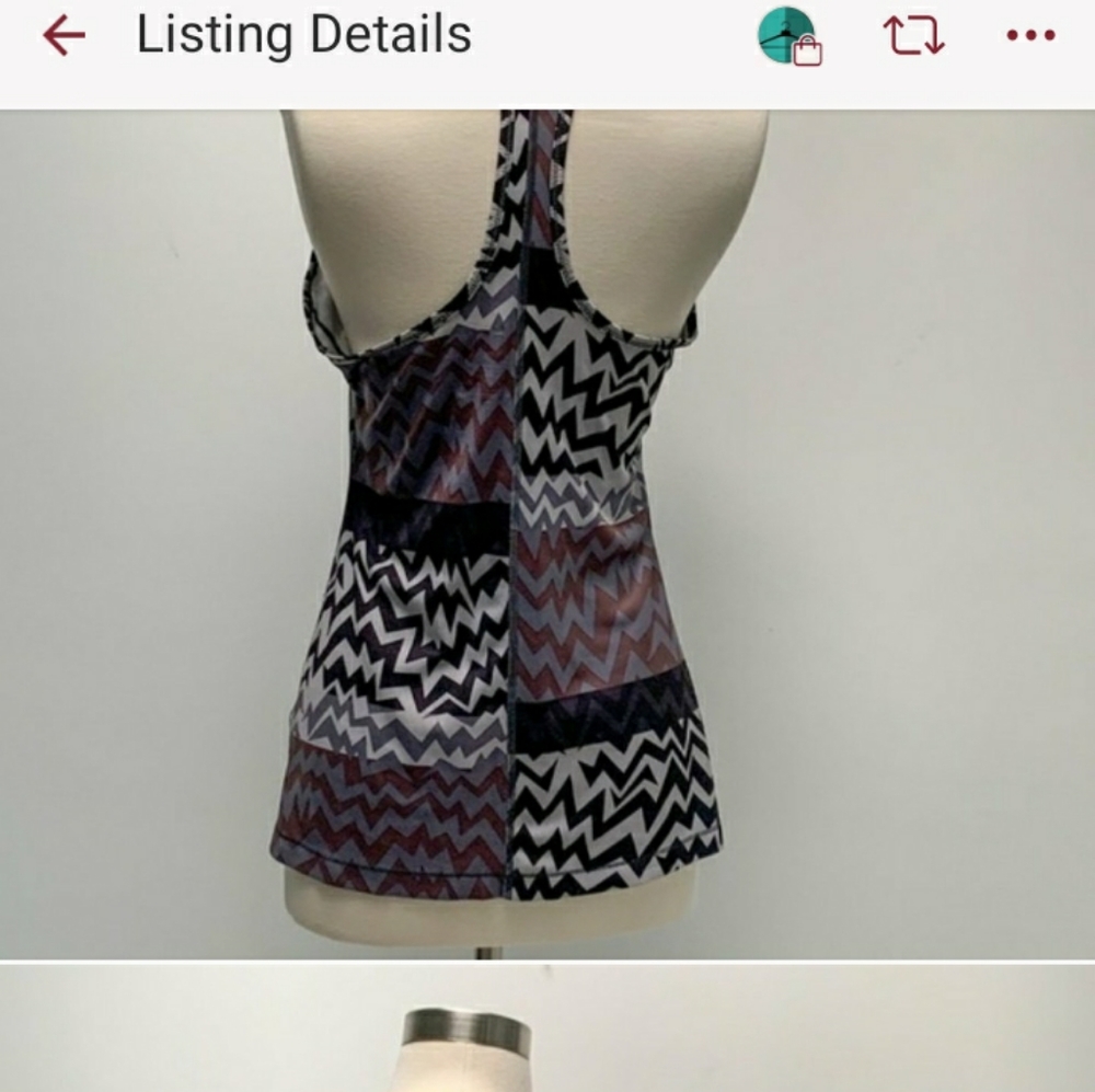 ⭐️Nike Dri-fit geometric abstract racerback tank